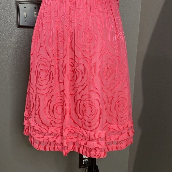 BCBGMAXAZRIA CAMELIA ROSE SILK STRAPLESS COCKTAILS DRESS - Picture 3 of 13